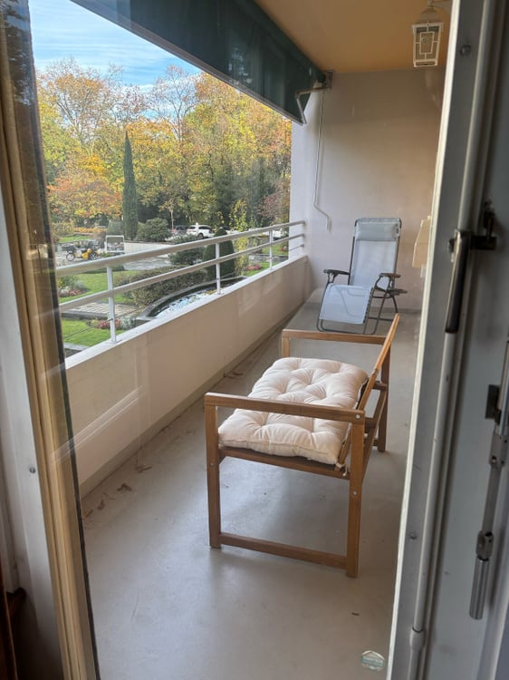 Magnifique très grand 1.5 pièces Florissant quartier prisé de Genève 9