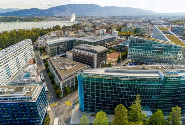 4'000m² de surfaces d'activités dans le prestigieux quartier des Nations Unies 3