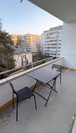 Nous vous proposons un 2.5 pièces à Champel 4