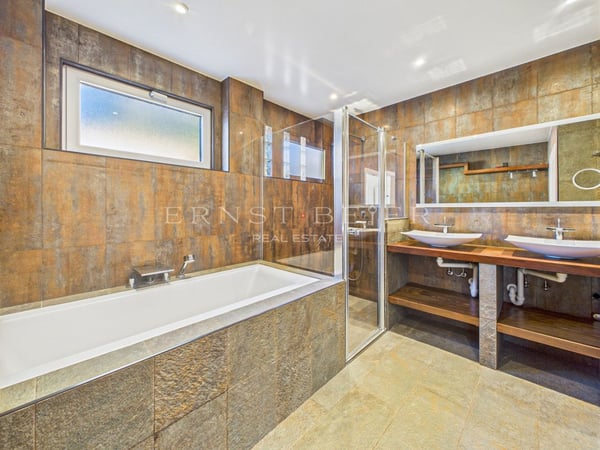 Résidence d’exception avec jardin paysager et panorama sur le Léman 10