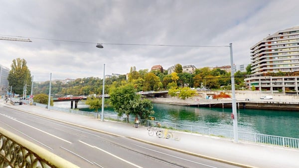 GENEVE - BUREAUX A LOUER DANS UN IMMEUBLE DE CARACTERE 13