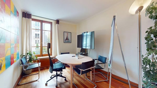 GENEVE - BUREAUX A LOUER DANS UN IMMEUBLE DE CARACTERE 5