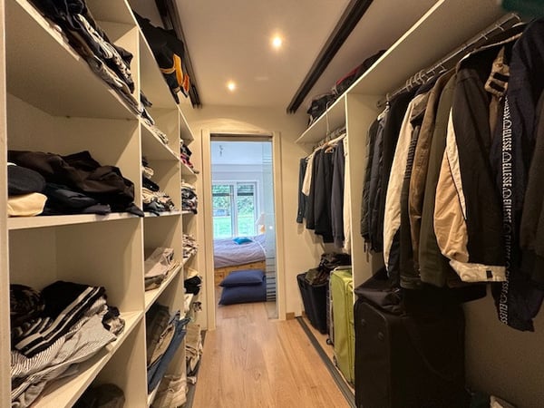 BEL APPARTEMENT D'ANGLE EN ATTIQUE AU CENTRE DU VILLAGE D'EVIONNAZ 5