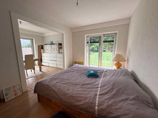 BEL APPARTEMENT D'ANGLE EN ATTIQUE AU CENTRE DU VILLAGE D'EVIONNAZ 4