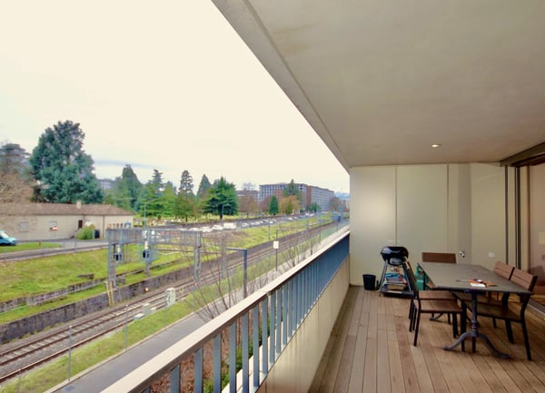 Appartement 1.5 pièces THPE avec balcon, parking intérieur et accès wellness 8