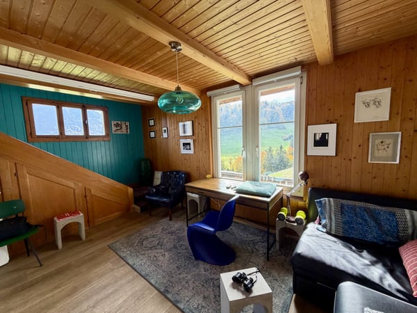 Magnifique ancienne gare du MOB rénovée aux Sciernes d’Albeuve 6