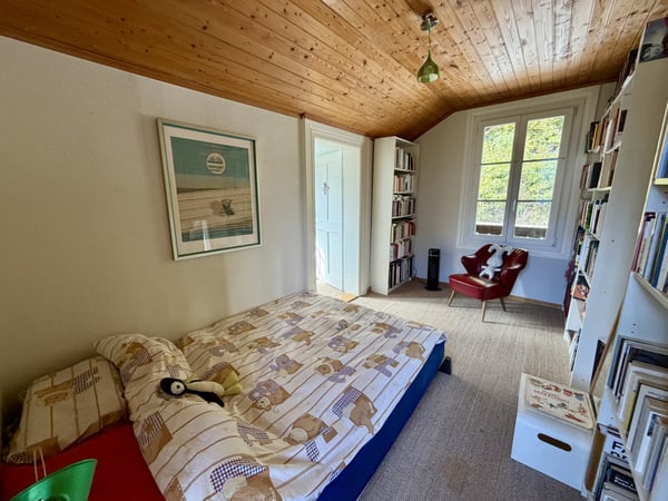 Magnifique ancienne gare du MOB rénovée aux Sciernes d’Albeuve 8