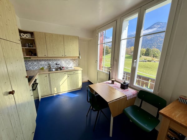 Magnifique ancienne gare du MOB rénovée aux Sciernes d’Albeuve 5