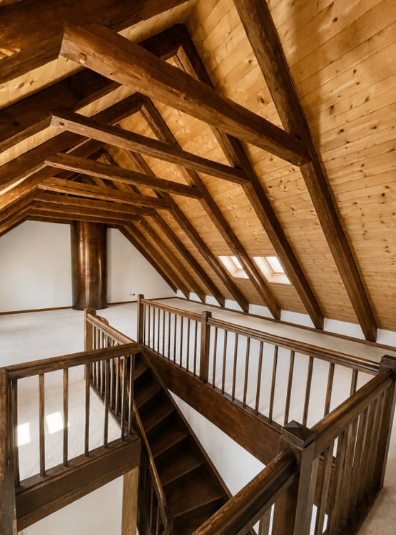 A vendre au coeur de la Vieille Ville de Fribourg un magnifique attique 11