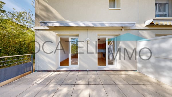 En exclusivité - Au centre de Genolier, une offre exceptionnelle sur 4 étages! 1