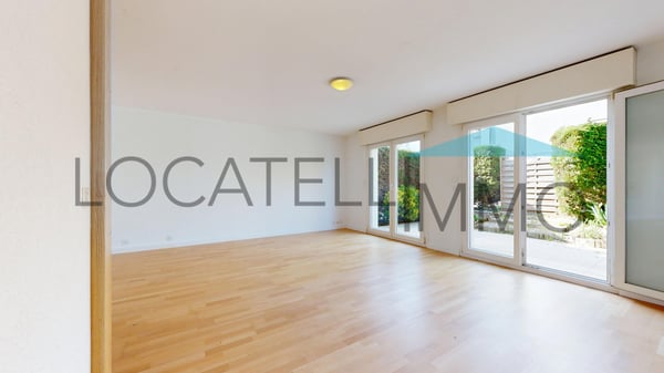 En exclusivité - Au centre de Genolier, une offre exceptionnelle sur 4 étages! 5