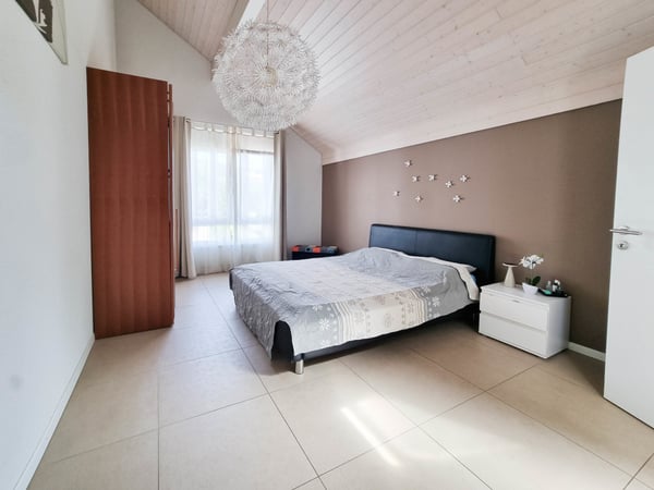 Appartement duplex lumineux avec balcon dans un cadre résidentiel privilégié 7