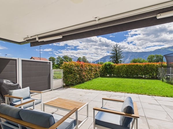 Appartement 3.5 pièces, jardin privatif et vue dégagée sur les montagnes 1