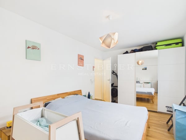 Appartement 3.5 pièces, jardin privatif et vue dégagée sur les montagnes 10