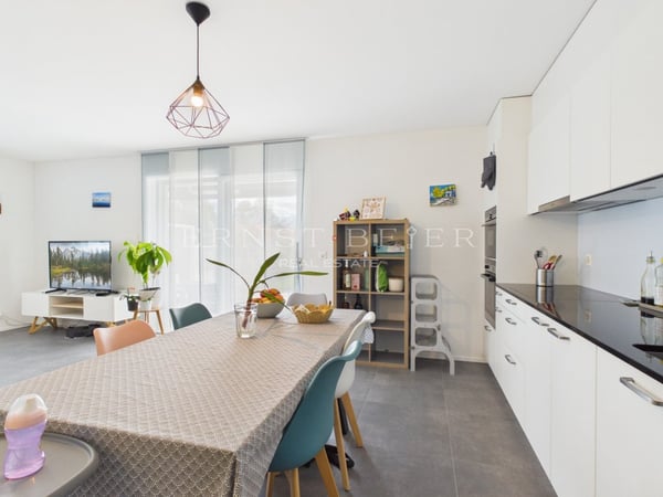 Appartement 3.5 pièces, jardin privatif et vue dégagée sur les montagnes 5