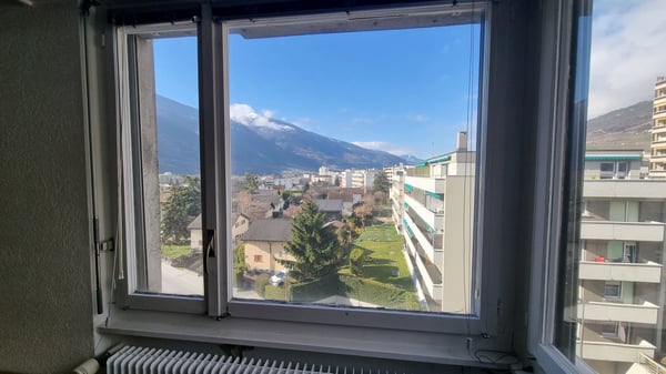 Elégant 4.5p rénové centre ville Sierre 5