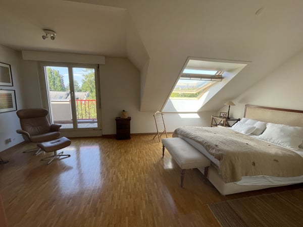 Appartement de standing de 5 pièces, avec terrasse vue Mont-Blanc et parking 11