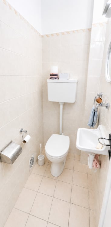 À louer - 4 pièces rénové au 1er étage d'un petit immeuble de 2 étages à Pully 7