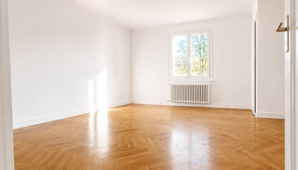 À louer - 4 pièces rénové au 1er étage d'un petit immeuble de 2 étages à Pully 4