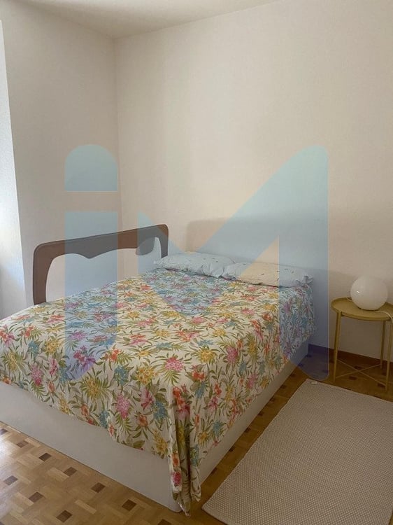 Appartement de 4,5 pièces au 5eme étage situé à Genève 1205 7