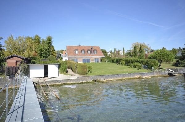 SAINT-PREX - DEUX VILLAS AU BORD DU LÉMAN, AVEC ACCÈS PRIVATIF AU LAC 4