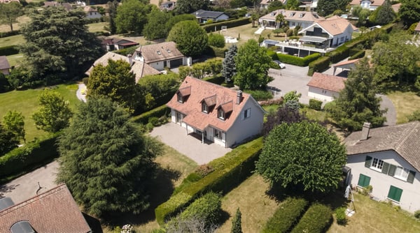 SAINT-PREX - DEUX VILLAS AU BORD DU LÉMAN, AVEC ACCÈS PRIVATIF AU LAC 11