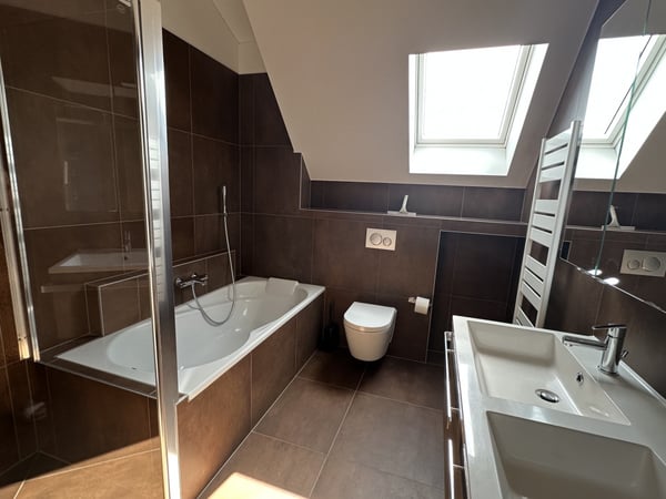 Belle villa récente, moderne et très fonctionnelle. 10