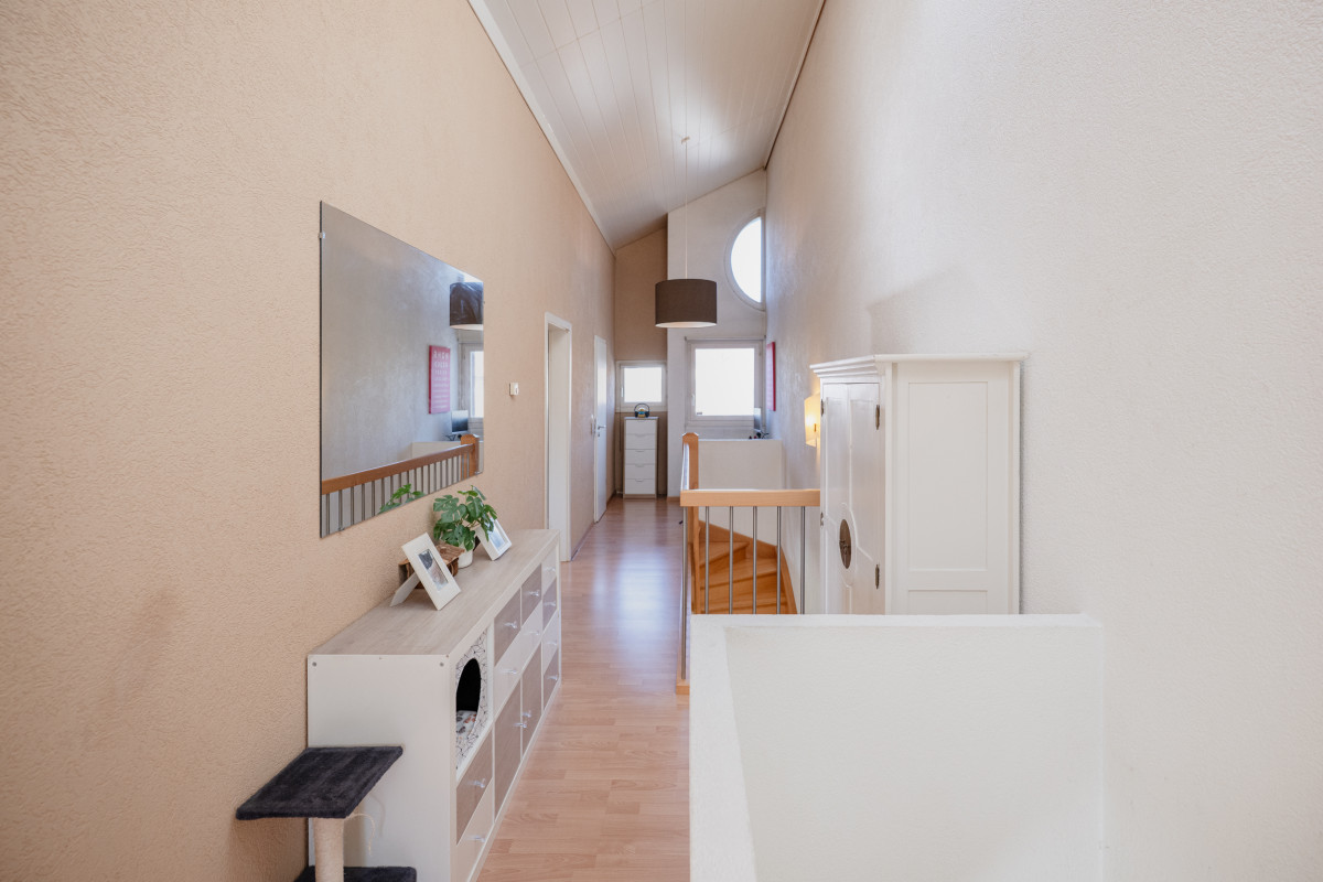 Immobilie in Villars-ste-croix - Exclusivité IMMO2Z : Belle villa mitoyenne familiale de 7.5 pièces - Bild 8