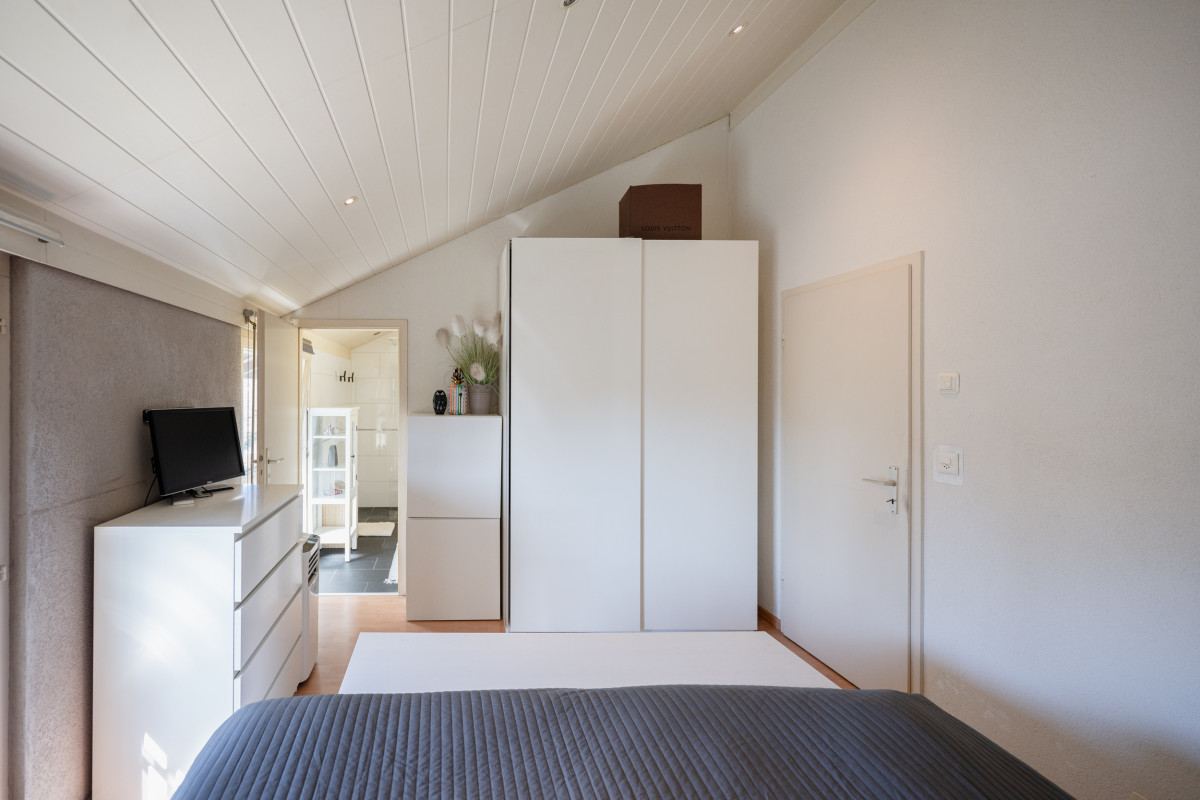 Immobilie in Villars-ste-croix - Exclusivité IMMO2Z : Belle villa mitoyenne familiale de 7.5 pièces - Bild 9