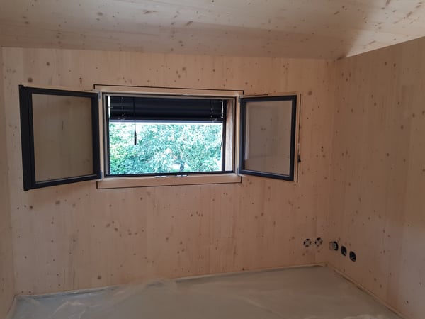 MAISON DE CHARME ÉCOLOGIQUE NEUVE AVEC JARDIN, PARKINGS BELLE VUE 13