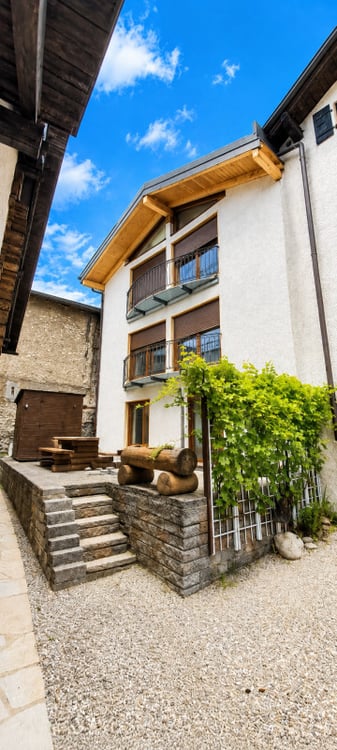À louer - Superbe maison familiale de 6.5 pièces avec terrasse au coeur de Lens 1