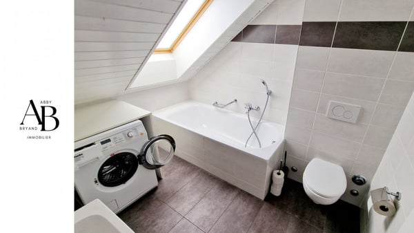 En exclusivité, Duplex vue lac et Mont-Blanc, centre Village à Arzier 10