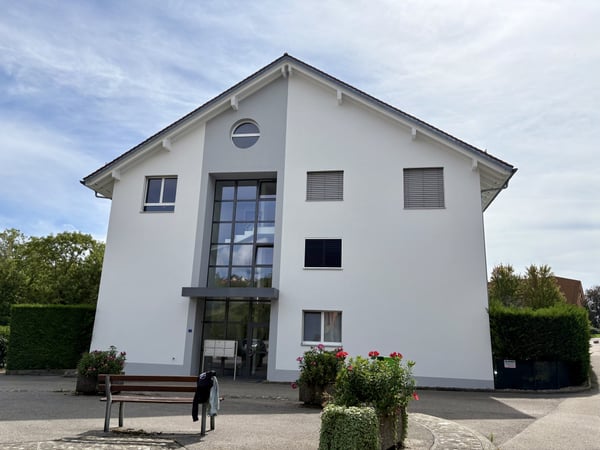 Magnifique, lumineux, duplex de standing de 4,5 pièces au coeur de Genolier 1
