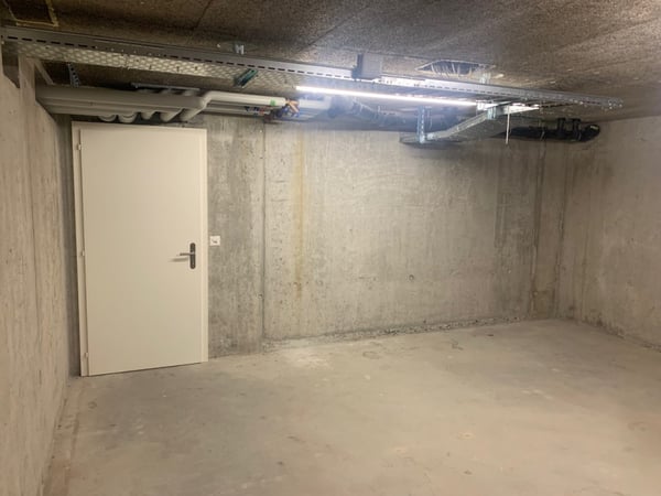 Grand Local de stockage de 28m2 3