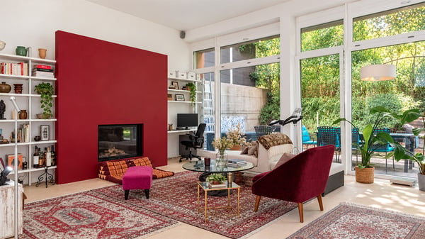 Loft avec jardin grand comme une maison + 4 parking. À 20 min du Flon 1