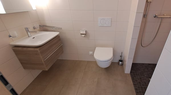 À louer de suite - Bel appartement de 2,5 pièces avec grand balcon 5