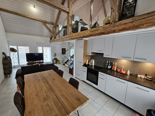 Appartement indépendant de 3 pièces en triplex à Orny