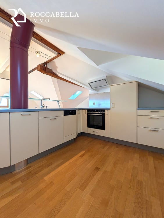 Magnifique duplex mansardé, charme et caractère au sein d'une demeure de maître 5