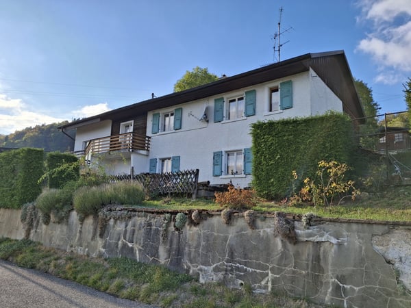 Maison de campagne au calme avec grand terrain 1