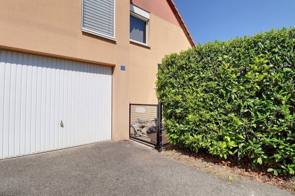 Villa 5.5 pièces avec piscine et jacuzzi 11