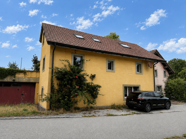 Maison familiale de 5.5 pièces 2