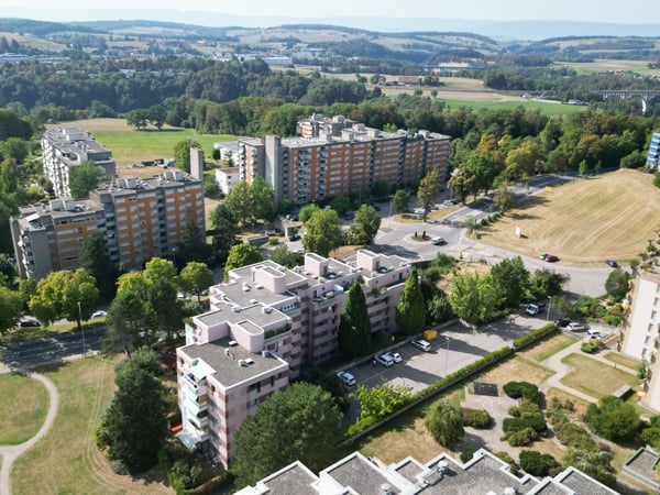 Appartement lumineux au 3e étage avec balcon 7