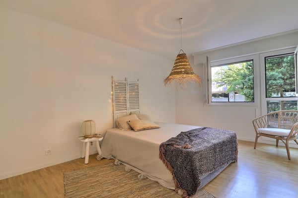 Appartement lumineux au 3e étage avec balcon 4