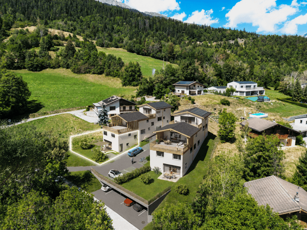 Villa familiale en rez-jardin 4.5 pièces à Ayent