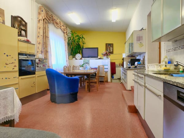 Vielfältige nutzbare Gewerbeliegenschaft in der Altstadt von Burgdorf 8