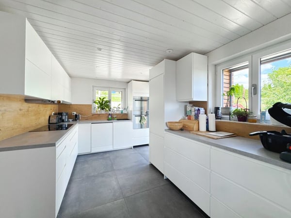 Modernes Wohnen mit unverbaubarer Panoramasicht & vierfach Garage 9