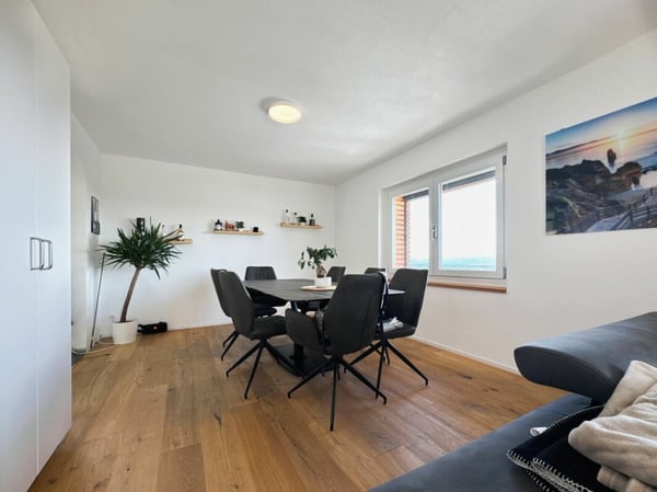 Modernes Wohnen mit unverbaubarer Panoramasicht & vierfach Garage 8