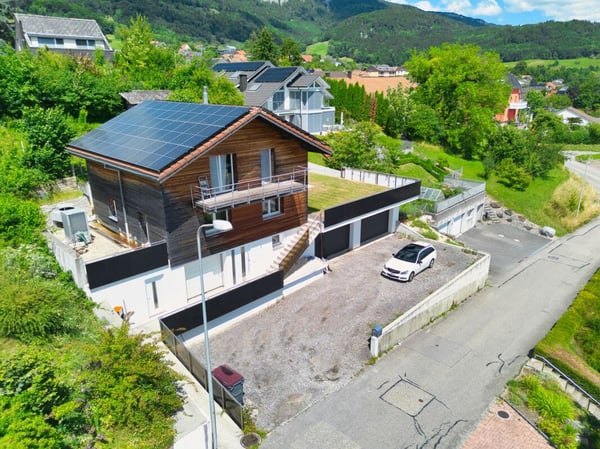 Modernes Wohnen mit unverbaubarer Panoramasicht & vierfach Garage 1