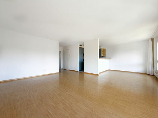 Helle und ruhige Wohnung mit Alpenblick und eigenem Wasch-/Hobbyraum 7