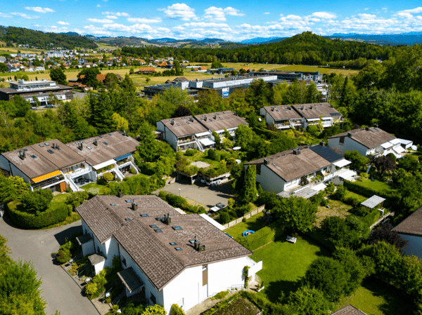 Reiheneckhaus mit grossem Garten und viel Gestaltungspotenzial 2